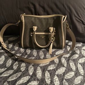 Michael Kors signature print in brown/pink. Like new condition.